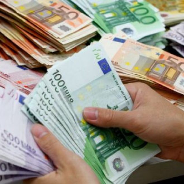 Bistrițeni prădați de o gălățeancă și un nigerian. Cum și-au înșelat victimele: Bistrițeni prădați de o gălățeancă și un nigerian. Cum și-au înșelat victimele:
