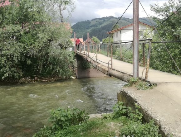 Bărbat găsit mort în râul Sălăuța! Bărbat găsit mort în râul Sălăuța!