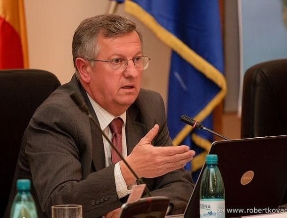 ALEGERI 2019. Ovidiu Crețu: De ce nu pot vota Klaus Johannis ALEGERI 2019. Ovidiu Crețu: De ce nu pot vota Klaus Johannis