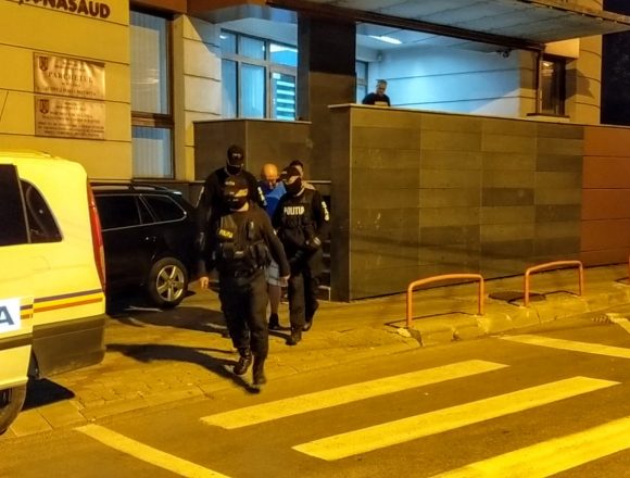 VIDEO: Om de afaceri din Bistrița reținut pentru 24 de ore. AFLĂ pentru ce VIDEO: Om de afaceri din Bistrița reținut pentru 24 de ore. AFLĂ pentru ce