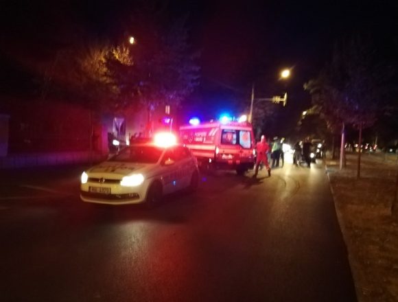 FOTO – GRAV: Pieton spulberat pe trecerea de pietoni de pe Republicii FOTO – GRAV: Pieton spulberat pe trecerea de pietoni de pe Republicii