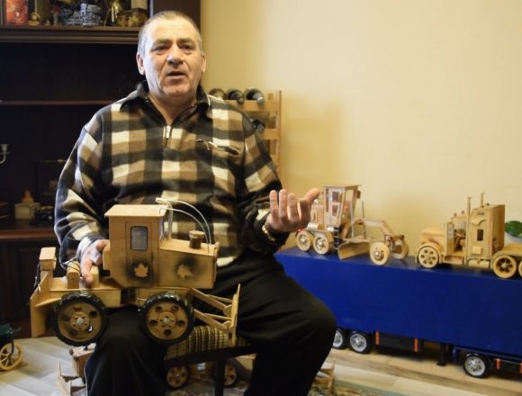 FOTO/VIDEO: Munca migăloasă l-a scăpat de medicamente și i-a readus zâmbetul pe buze FOTO/VIDEO: Munca migăloasă l-a scăpat de medicamente și i-a readus zâmbetul pe buze