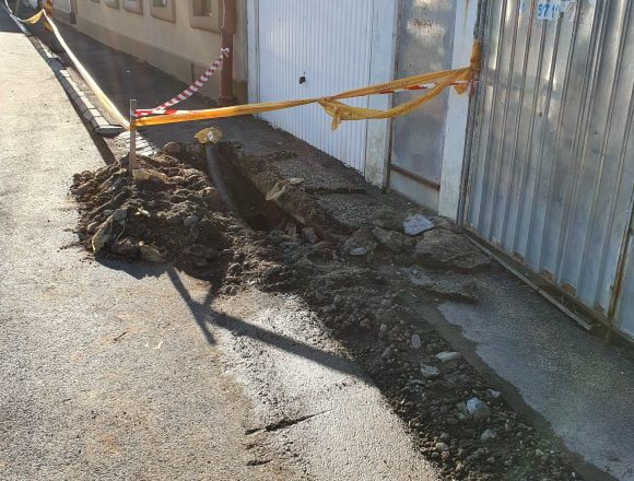 FII REPORTER: Cel mai bine se lucrează pe străzi și trotuare proaspăt asfaltate FII REPORTER: Cel mai bine se lucrează pe străzi și trotuare proaspăt asfaltate