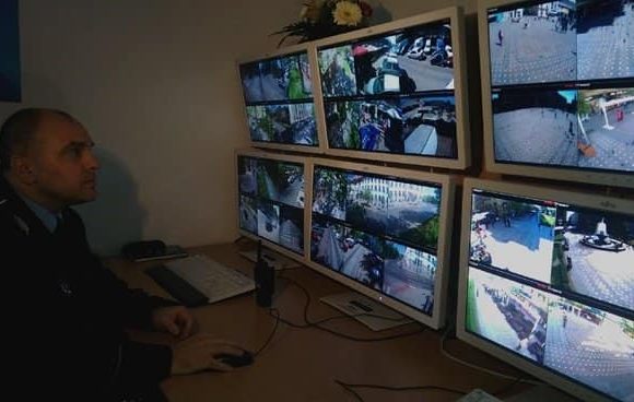 Big Brother și-n Sîngeorz! Câte camere vor urmări orice mișcare din orașul stațiune: Big Brother și-n Sîngeorz! Câte camere vor urmări orice mișcare din orașul stațiune: