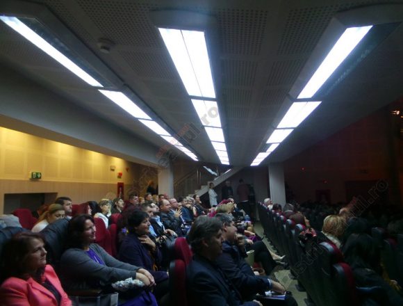 FOTO: TOP 10 profesori ALTFEL în Bistriţa-Năsăud FOTO: TOP 10 profesori ALTFEL în Bistriţa-Năsăud