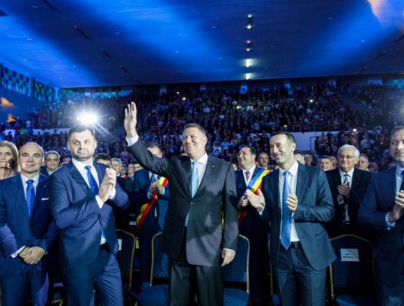 ALEGERI 2019: Klaus Iohannis a explicat de ce este important ca românii să meargă la vot pe 24 noiembrie ALEGERI 2019: Klaus Iohannis a explicat de ce este important ca românii să meargă la vot pe 24 noiembrie