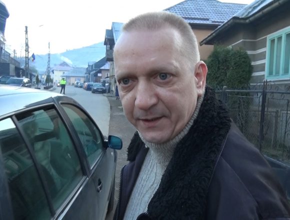 Maternik vs. școala din Șanț – conducerea unității mai bifează o victorie. Mesajul profesorului: „Nu pui mâna pe mine că eu te omor!” Maternik vs. școala din Șanț – conducerea unității mai bifează o victorie. Mesajul profesorului: „Nu pui mâna pe mine că eu te omor!”
