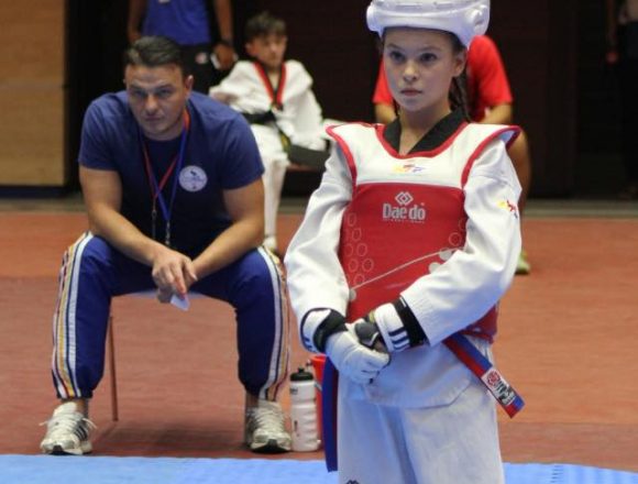 O elevă de clasa a V-a din Beclean, a III-a cea mai bună la Taekwondo în Europa O elevă de clasa a V-a din Beclean, a III-a cea mai bună la Taekwondo în Europa