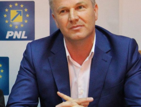 Județul are un nou prefect: prim vice-președintele PNL BN, Stelian Dolha! Județul are un nou prefect: prim vice-președintele PNL BN, Stelian Dolha!