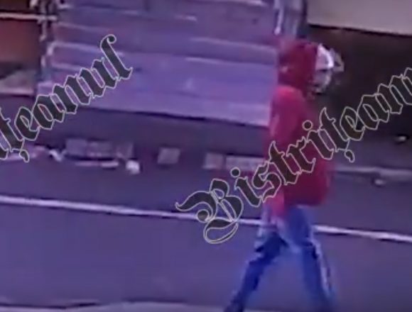 Poliția confirmă! Un minor de 16 ani este bănuit de atacul cu cuțitul din supermarket Poliția confirmă! Un minor de 16 ani este bănuit de atacul cu cuțitul din supermarket