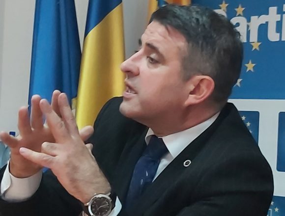 Ioan Turc către Radu Moldovan: „Lăsați Biserica în pace” Ioan Turc către Radu Moldovan: „Lăsați Biserica în pace”