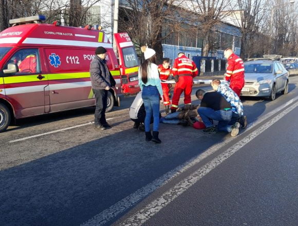 FOTO: Bărbat accidentat pe strada Libertății FOTO: Bărbat accidentat pe strada Libertății