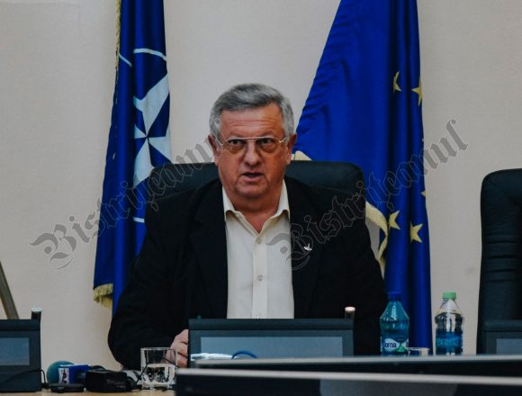VIDEO Ovidiu Crețu: NU cred că trebuie subvenționată taxa de gunoi VIDEO Ovidiu Crețu: NU cred că trebuie subvenționată taxa de gunoi