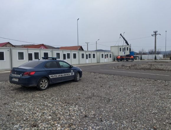 FOTO/VIDEO – REVOLTĂ în Viișoara: Nu vor containere pentru carantină amplasate acolo! FOTO/VIDEO – REVOLTĂ în Viișoara: Nu vor containere pentru carantină amplasate acolo!