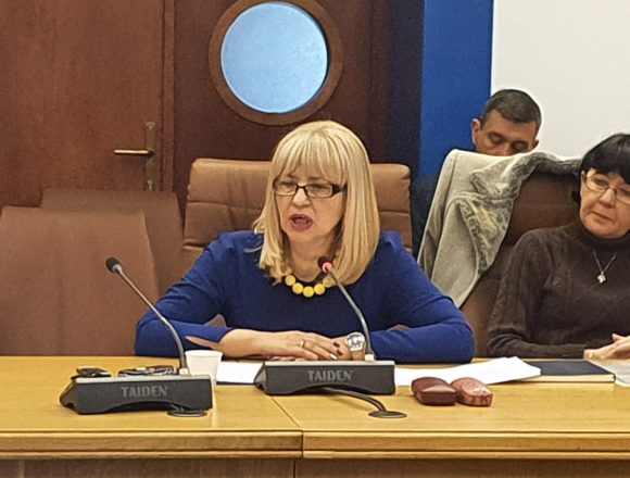 Șefa AJOFM BN: Am așteptat-o pe doamna ministru să vină să vadă cum ne plouă în cap: Șefa AJOFM BN: Am așteptat-o pe doamna ministru să vină să vadă cum ne plouă în cap: