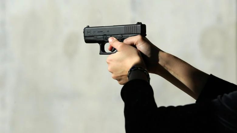 Cioban Rănit În Picior De Către Proprietarul Unui Fond De Vânătoare După Un Scandal Tensiunat
