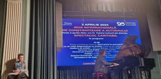 „Dacă îi vezi doar prin diagnostic, ratezi tot ce pot deveni”: Ziua Autismului la Bistrița, marcată prin spectacol și știință