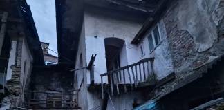 Proprietarii de clădiri din centrul istoric lăsate de izbeliște riscă să plătească impozite mai mari dacă nu le repară și nu le aranjează!