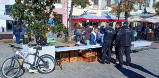 Schimb de replici între primarul Gabriel Lazany și vânzătorii ambulanți!