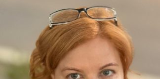 EDITORIAL: Crucea fără nume. Biologic viu, social mort
