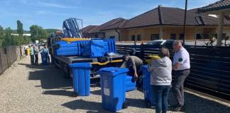 Miercuri, 3 decembrie, se colectează pubela albastră pentru deșeuri din hârtie / carton