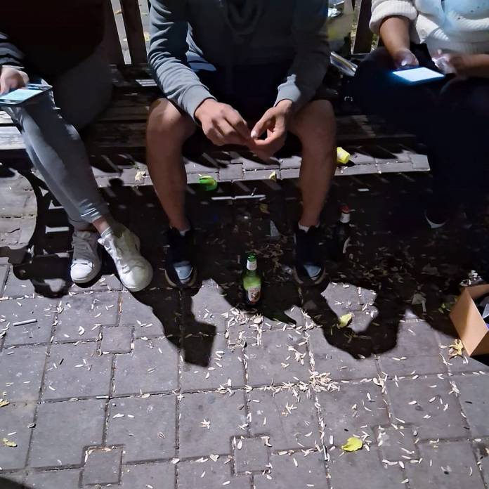 amenzi totale de 2.000 lei pentru gălăgie și mizerie!