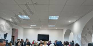 FOTO/VIDEO: Spectaculoasă expoziție de sculptură, inaugurată de sculptorul Mircea Mocanu – sculptorul care „vede lucrurile ce nu există și atinge spațiile pe care doar ni le imaginăm”