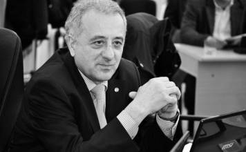 S-a stins prof. Constantin Rus, fost director al Colegiului Național „Liviu Rebreanu” din Bistrița