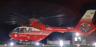 Fetiță de un an și cinci luni, resuscitată și transferată cu elicopterul la Cluj, după ce s-a înecat cu o alună