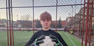 Ingrid, copila care și-a impus respectul printre fotbaliști, unii chiar mai mari decât ea, fiind un portar foarte bun