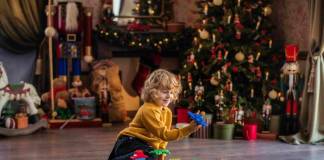 Bucuria de a construi împreună, piesă cu piesă