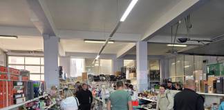 FOTO: S-a deschis GRAND Resellux, pe Lucian Blaga! Resigilate, cât vezi cu ochii