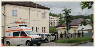 Abuzurile fostului director medical de la SAJ seamănă izbitor cu practicile primarului Traian Simionca