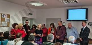 FOTO/VIDEO – Inedită expoziție de Crăciun, la Centrul de Sănătate Mintală din Bistrița