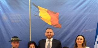 FOTO/VIDEO: Colindele tradiționale interpretate de Lenuța, Teodora și Sergiu Purja au făcut senzație în Israel. „O experiență de vis!”