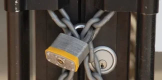 BISTRIȚA: Magazin închis și 10.000 de lei amendă pentru că a vândut țigări minorilor!