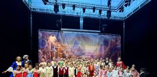 ”MINUNAT!” – Spectacolul ”Spărgătorul de nuci”, în interpretarea Școlii de Balet Ovidiu Danci. a umplut trei săli de spectacol