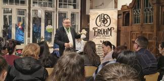 CONFERINȚĂ, la Casa Frühm: Jocului copilului, o pierdere de vreme? Rostul jocului în formarea unui om și „cei șapte ani de acasă”?