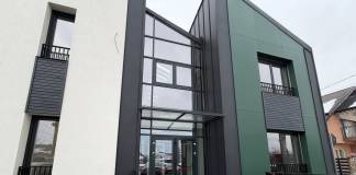 FOTO: Sângeorz-Băi, singurul oraș din județ fără spital, încearcă să compenseze cu un centru medical modern