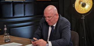 Primarul Gabriel Lazany a făcut două plângeri penale pentru fals! A găsit autorizații de construire și certificate de atestare fiscale –FALSE