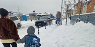 Nu e sigur dacă elevii din Bistrița-Năsăud merg mâine la școală! Inspectoratul Școlar Județean decide după prânz: