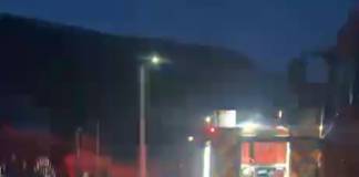 VIDEO: Incendiu, la o casă de locuit din Fântânele. Proprietara a suferit un atac de panică