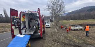 FOTO: O autoutilitară, implicată într-un accident, la Șieuț!