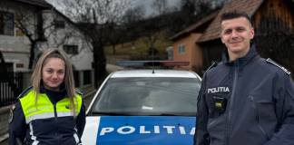 Cristian și Florina, polițiștii care au scos un bărbat dintr-o fostă carieră de piatră și l-au predat salvatorilor SAJ