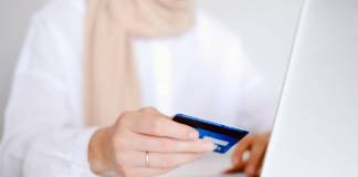 Rolul creditului online în planificarea financiară personală