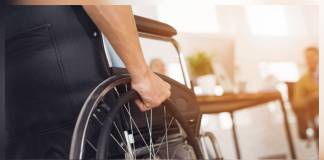 BISTRIȚA: Scad impozitele locale pentru persoanele cu handicap. Și proprietarii clădirilor vechi vor plăti mai puțin