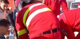 VIDEO – Un adolescent de 14 ani a fost lovit de o mașină, în Beclean