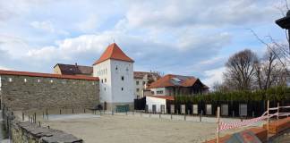 FOTO/VIDEO: CUM arată zona de lângă Turnul Dogarilor, unde se vor organiza evenimente în aer liber