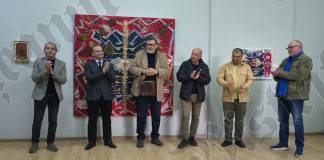 FOTO/VIDEO: În premieră la Bistrița, Dinu Săvescu și picturile pe scoarța copacilor care l-au ascultat probabil pe Enescu