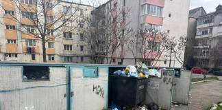 FOTO: Oamenii s-au săturat de containerele vechi de gunoi. Când vor fi înlocuite cu insule ecologice moderne